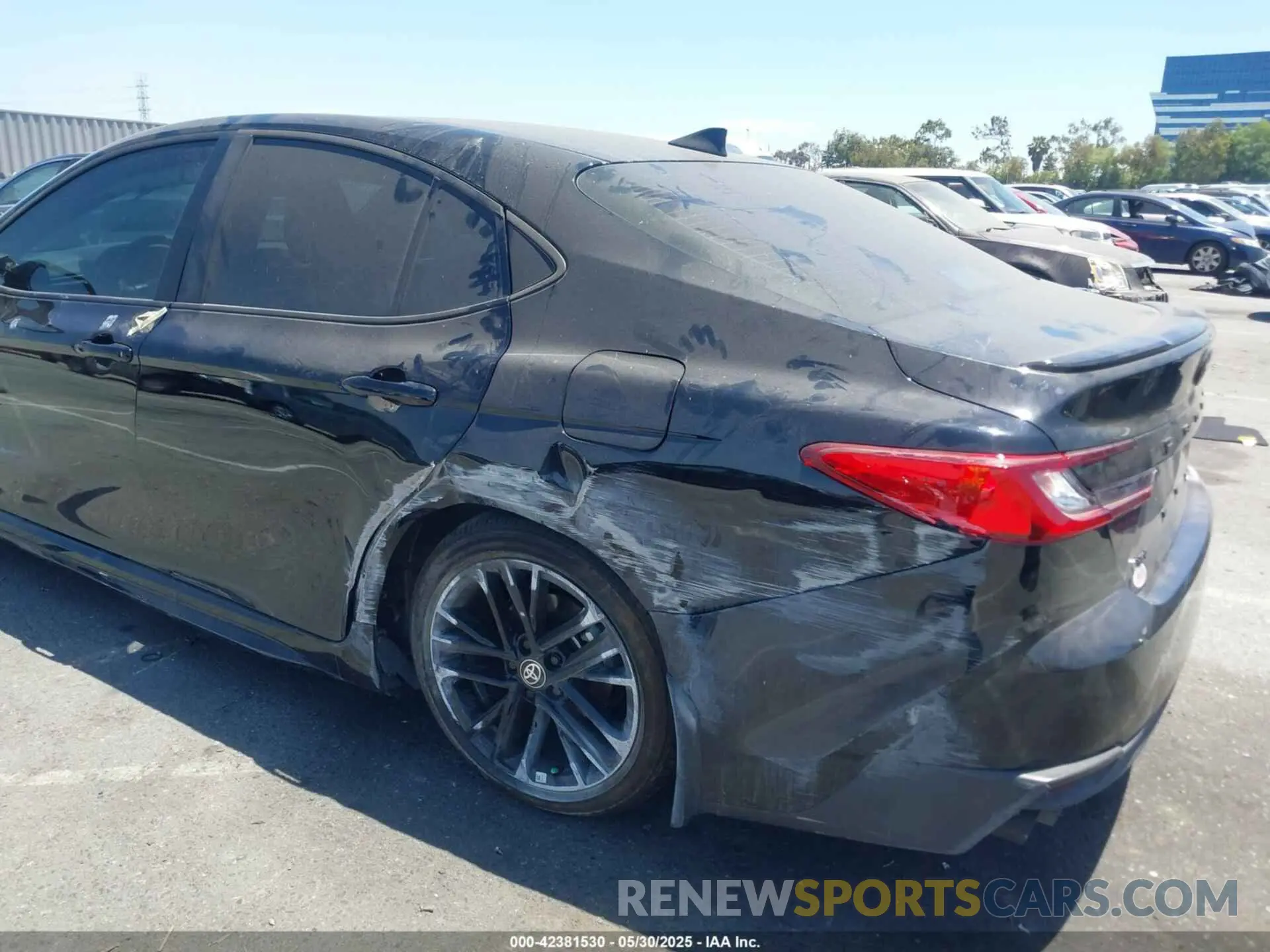 6 fotografías del automóvil dañado 4T1DAACKXSU058108 TOYOTA CAMRY 2025