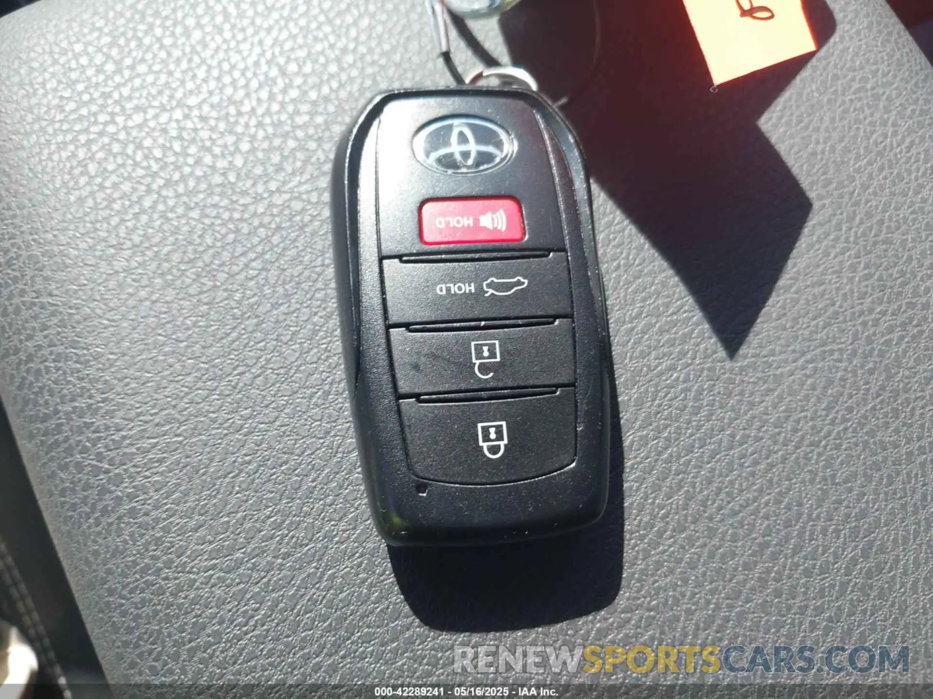 11 fotografías del automóvil dañado 4T1DAACKXSU060912 TOYOTA CAMRY 2025
