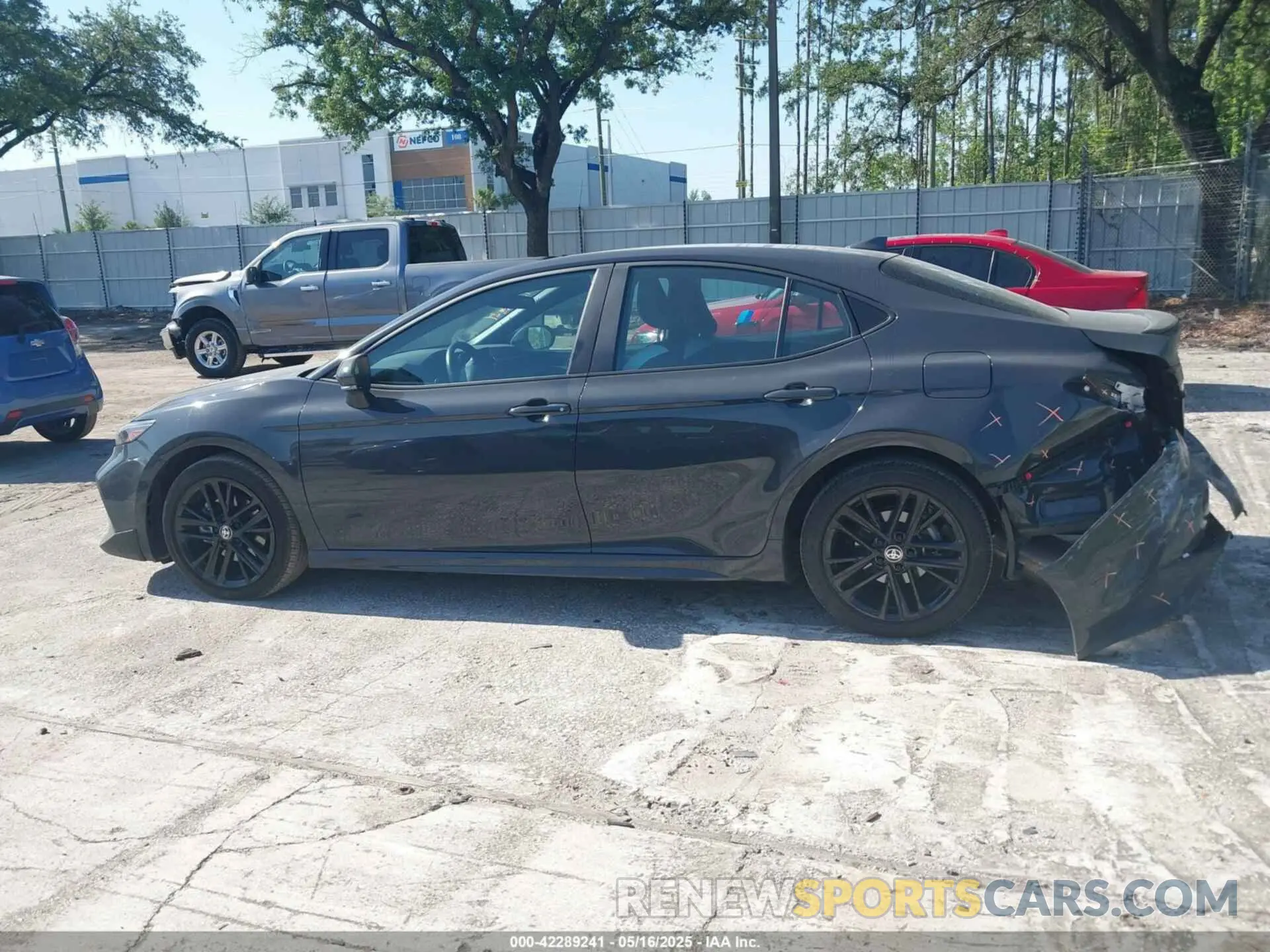 14 fotografías del automóvil dañado 4T1DAACKXSU060912 TOYOTA CAMRY 2025