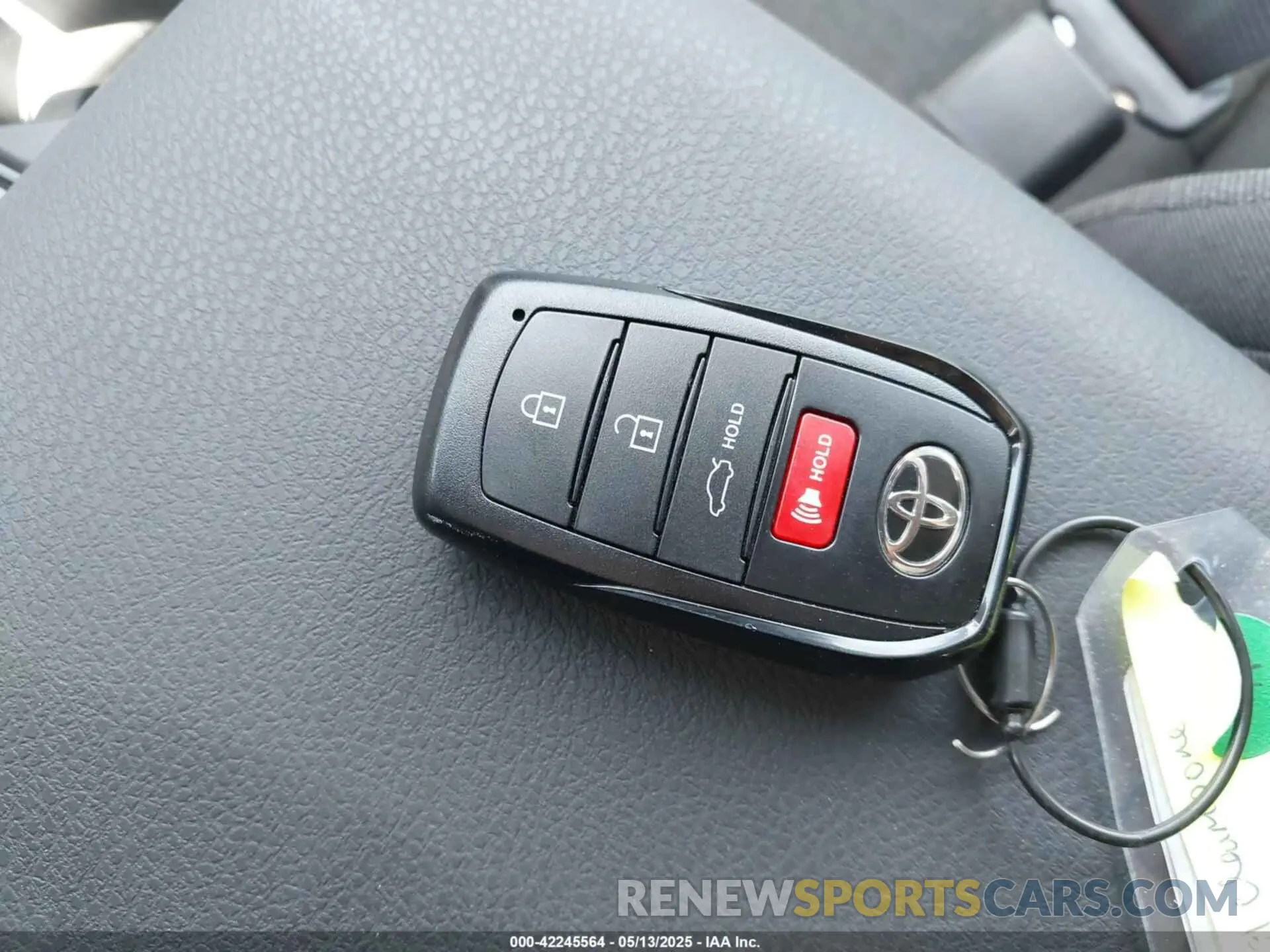 11 fotografías del automóvil dañado 4T1DAACKXSU137360 TOYOTA CAMRY 2025