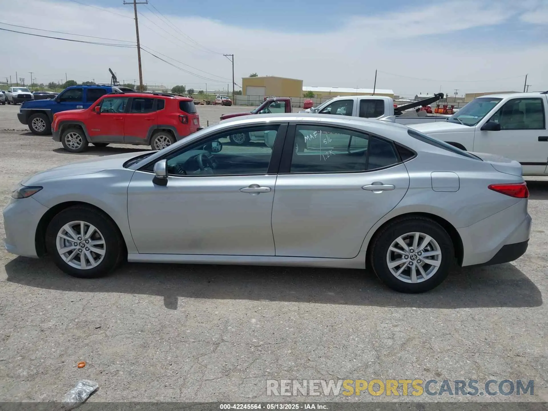 14 fotografías del automóvil dañado 4T1DAACKXSU137360 TOYOTA CAMRY 2025