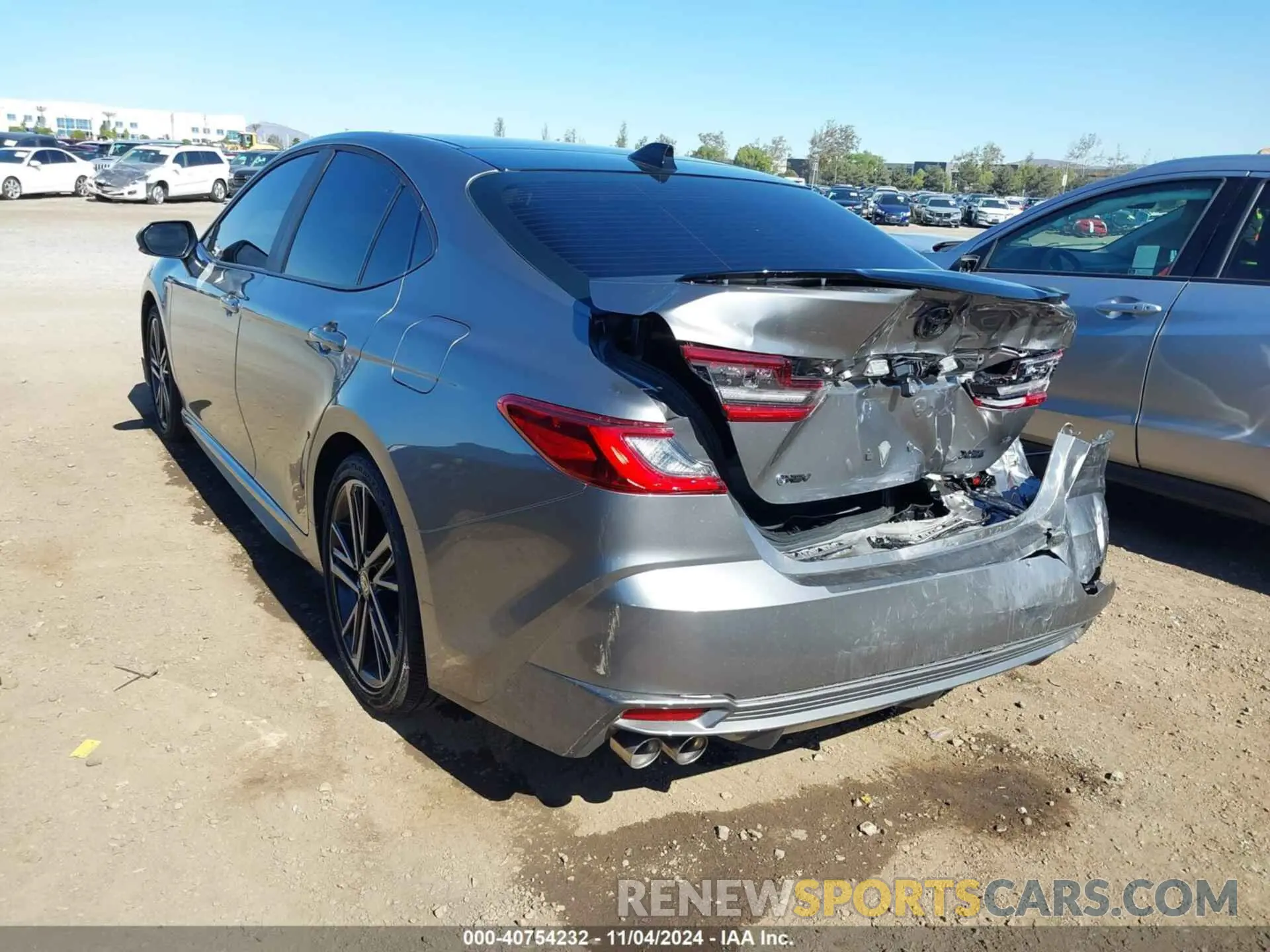 3 fotografías del automóvil dañado 4T1DAACKXSU504385 TOYOTA CAMRY 2025