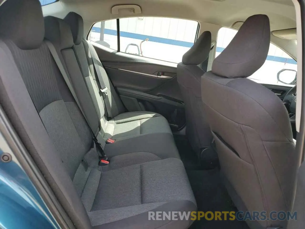 10 fotografías del automóvil dañado 4T1DAACKXSU510834 TOYOTA CAMRY 2025