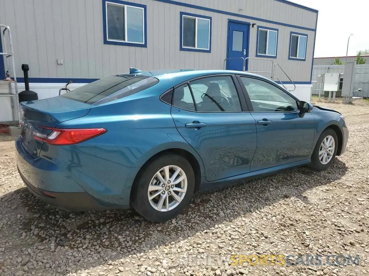 3 fotografías del automóvil dañado 4T1DAACKXSU510834 TOYOTA CAMRY 2025