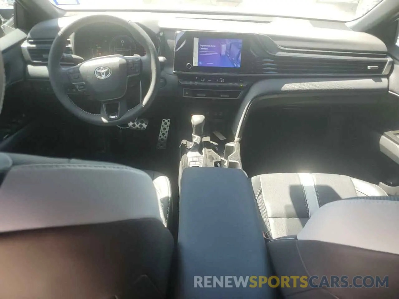 8 fotografías del automóvil dañado 4T1DAACKXSU511577 TOYOTA CAMRY 2025