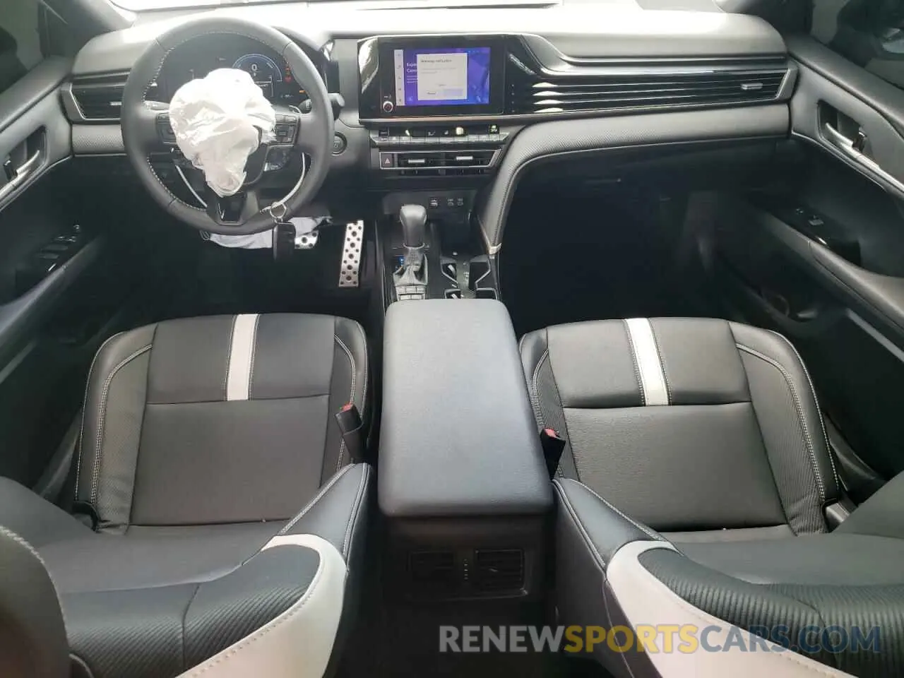 8 fotografías del automóvil dañado 4T1DAACKXSU514415 TOYOTA CAMRY 2025