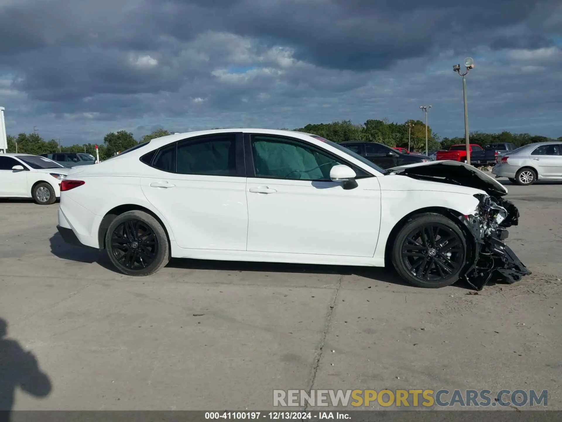 14 fotografías del automóvil dañado 4T1DAACKXSU528878 TOYOTA CAMRY 2025