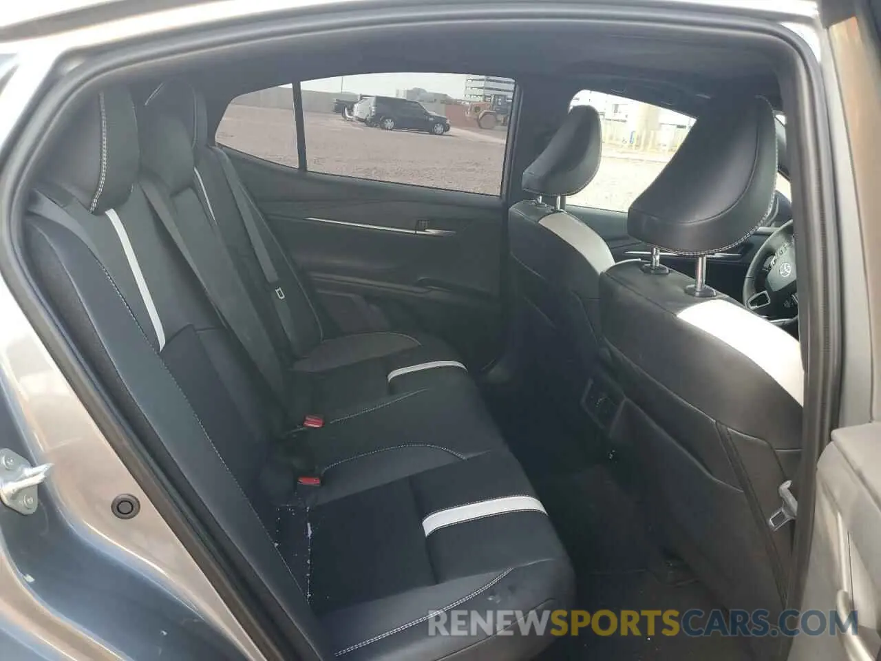 10 fotografías del automóvil dañado 4T1DAACKXSU529657 TOYOTA CAMRY 2025