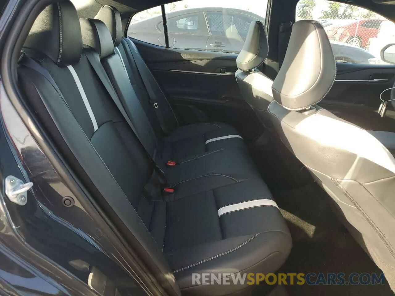 10 fotografías del automóvil dañado 4T1DAACKXSU532364 TOYOTA CAMRY 2025
