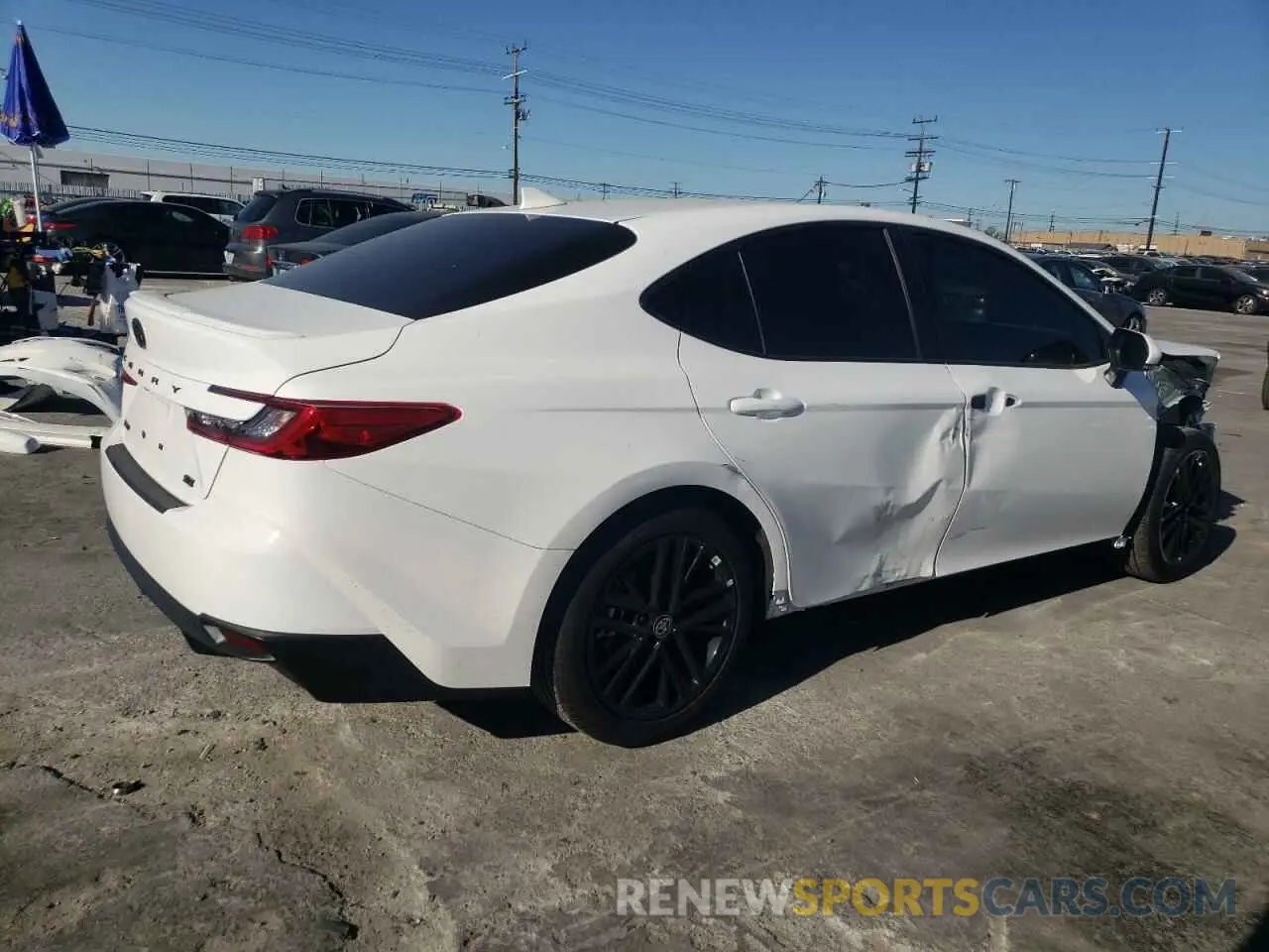 3 fotografías del automóvil dañado 4T1DAACKXSU563985 TOYOTA CAMRY 2025