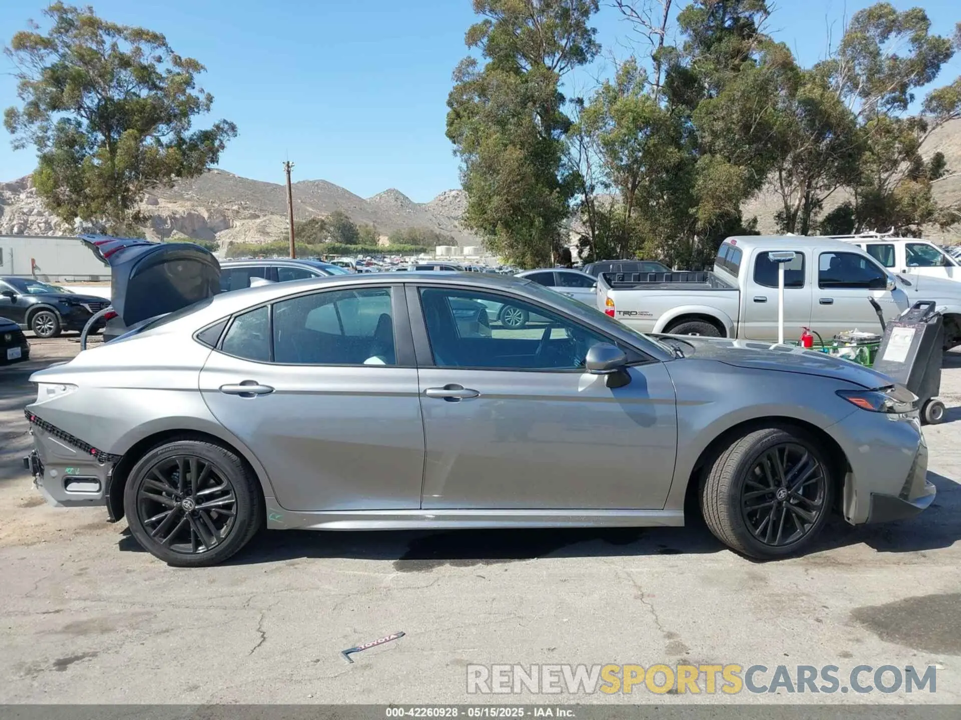 14 fotografías del automóvil dañado 4T1DAACKXSU599112 TOYOTA CAMRY 2025