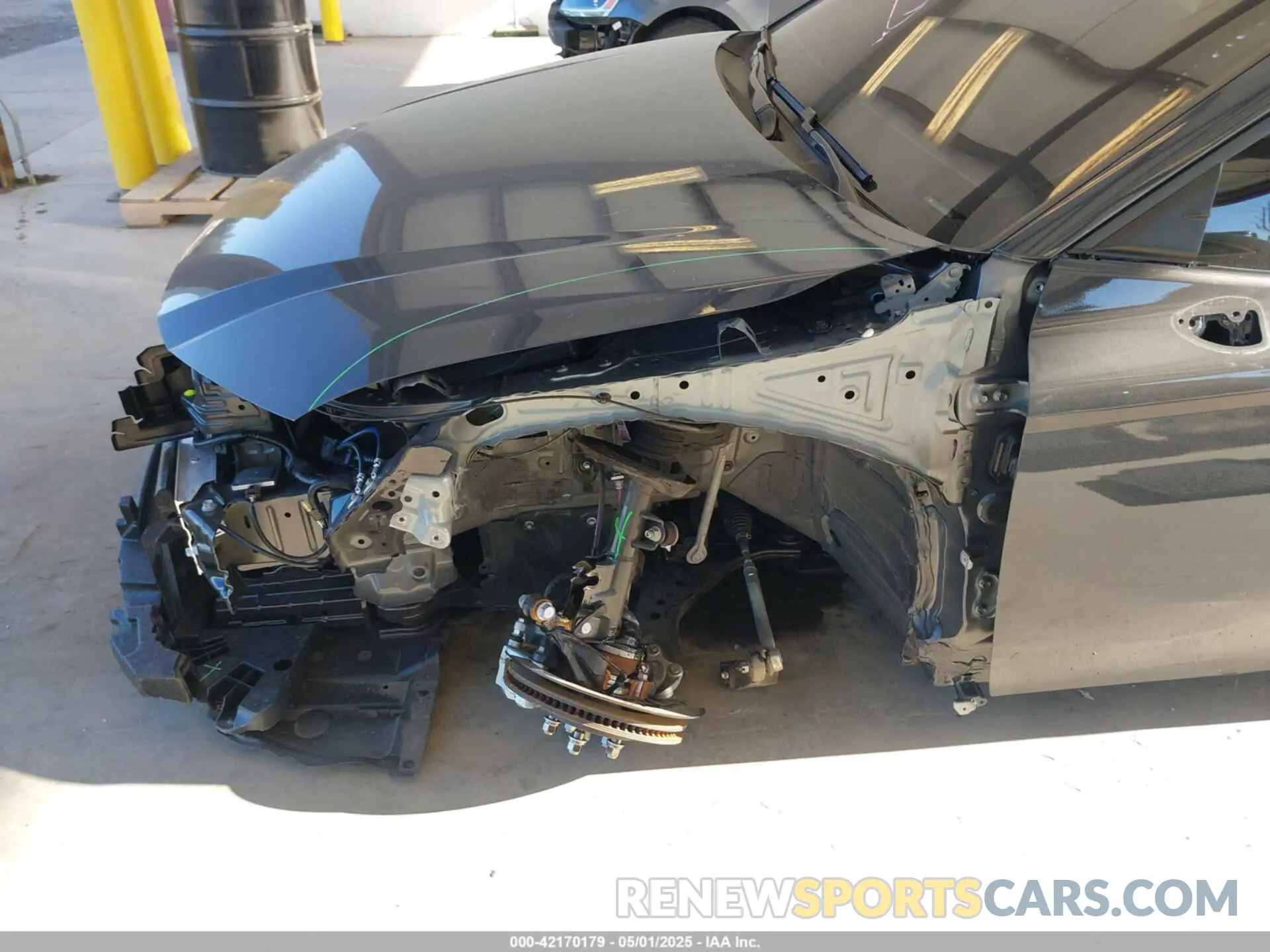6 fotografías del automóvil dañado 4T1DBADK0SU016820 TOYOTA CAMRY 2025