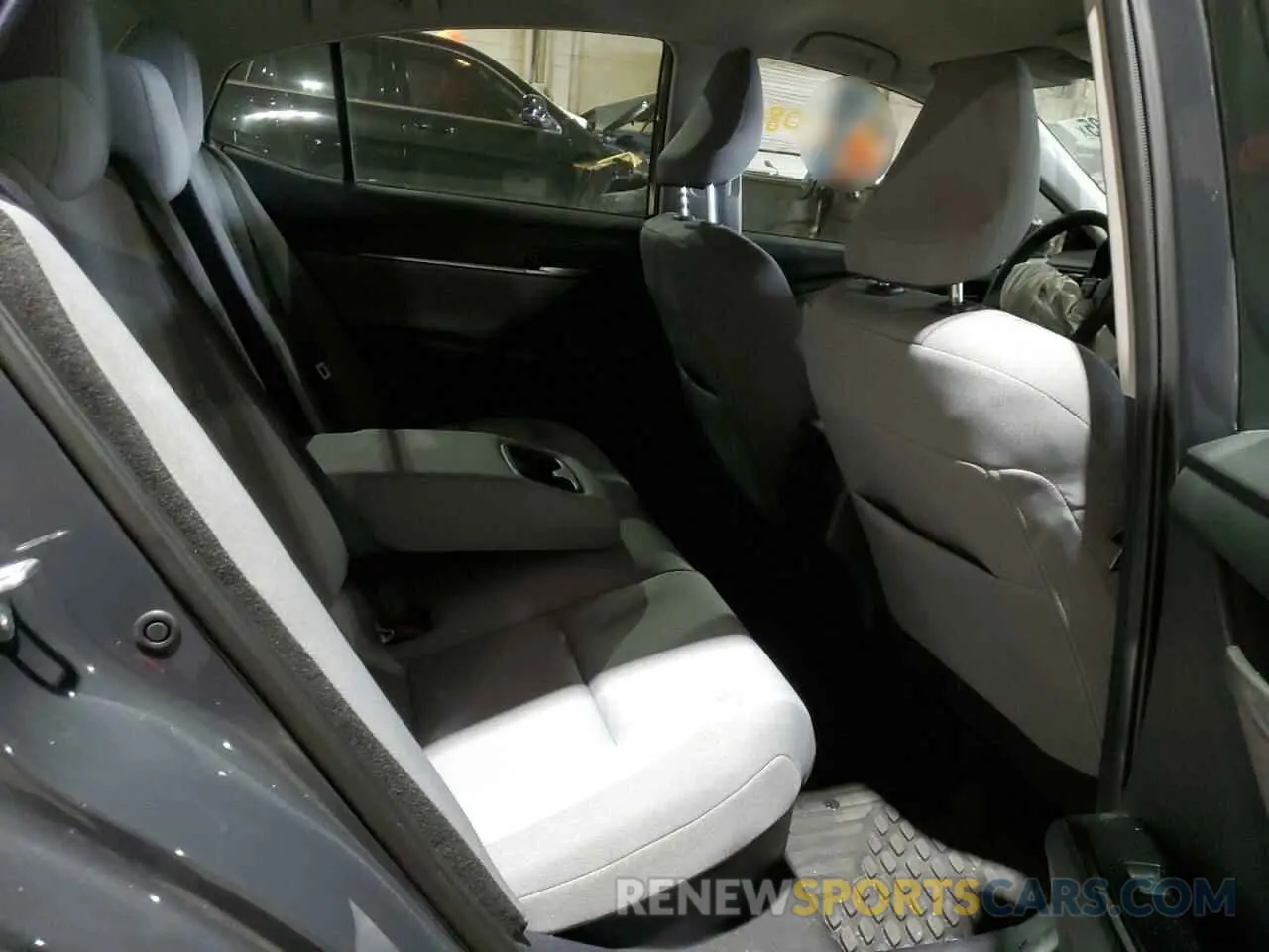 10 fotografías del automóvil dañado 4T1DBADK0SU501328 TOYOTA CAMRY 2025