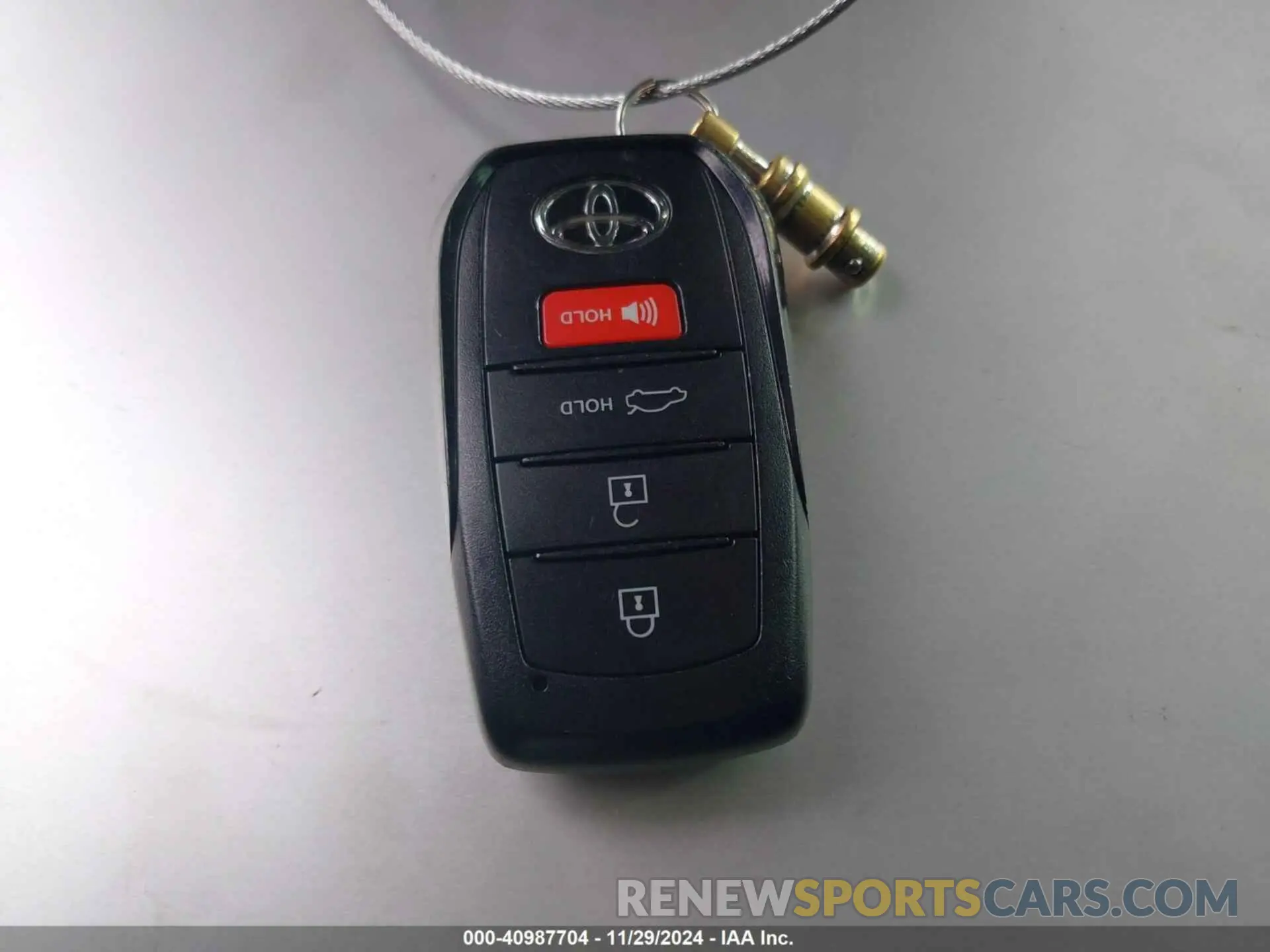 11 fotografías del automóvil dañado 4T1DBADK0SU503788 TOYOTA CAMRY 2025