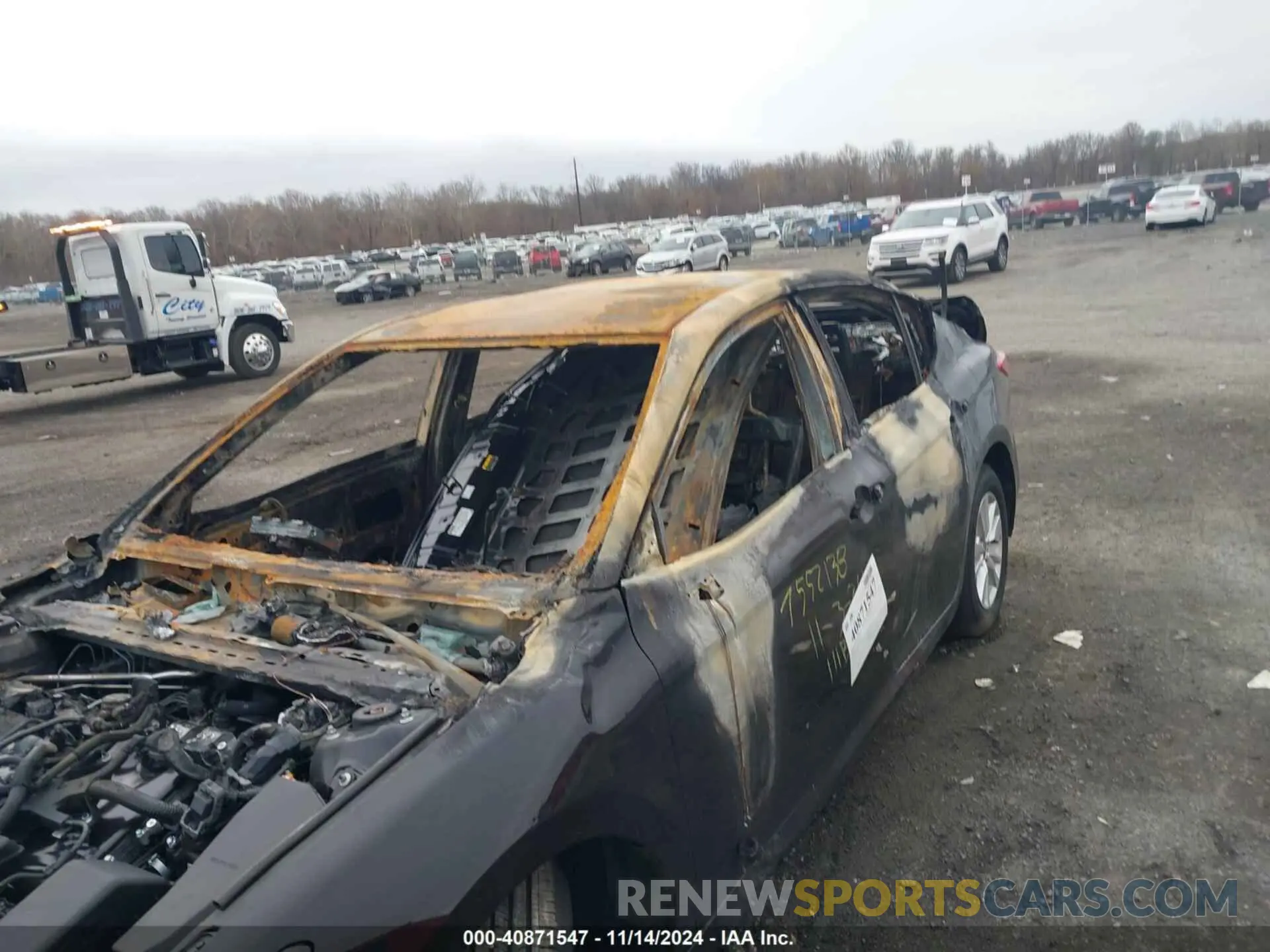 6 fotografías del automóvil dañado 4T1DBADK0SU512703 TOYOTA CAMRY 2025