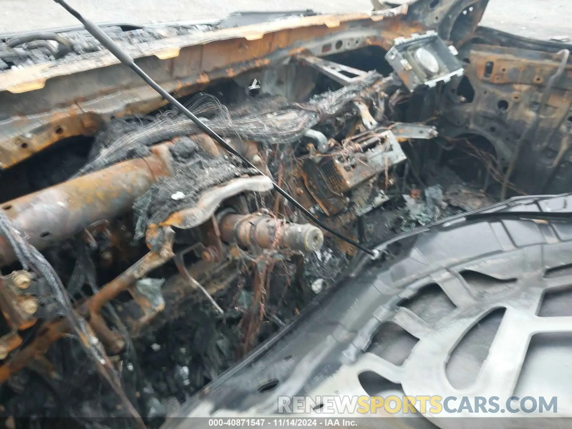 7 fotografías del automóvil dañado 4T1DBADK0SU512703 TOYOTA CAMRY 2025