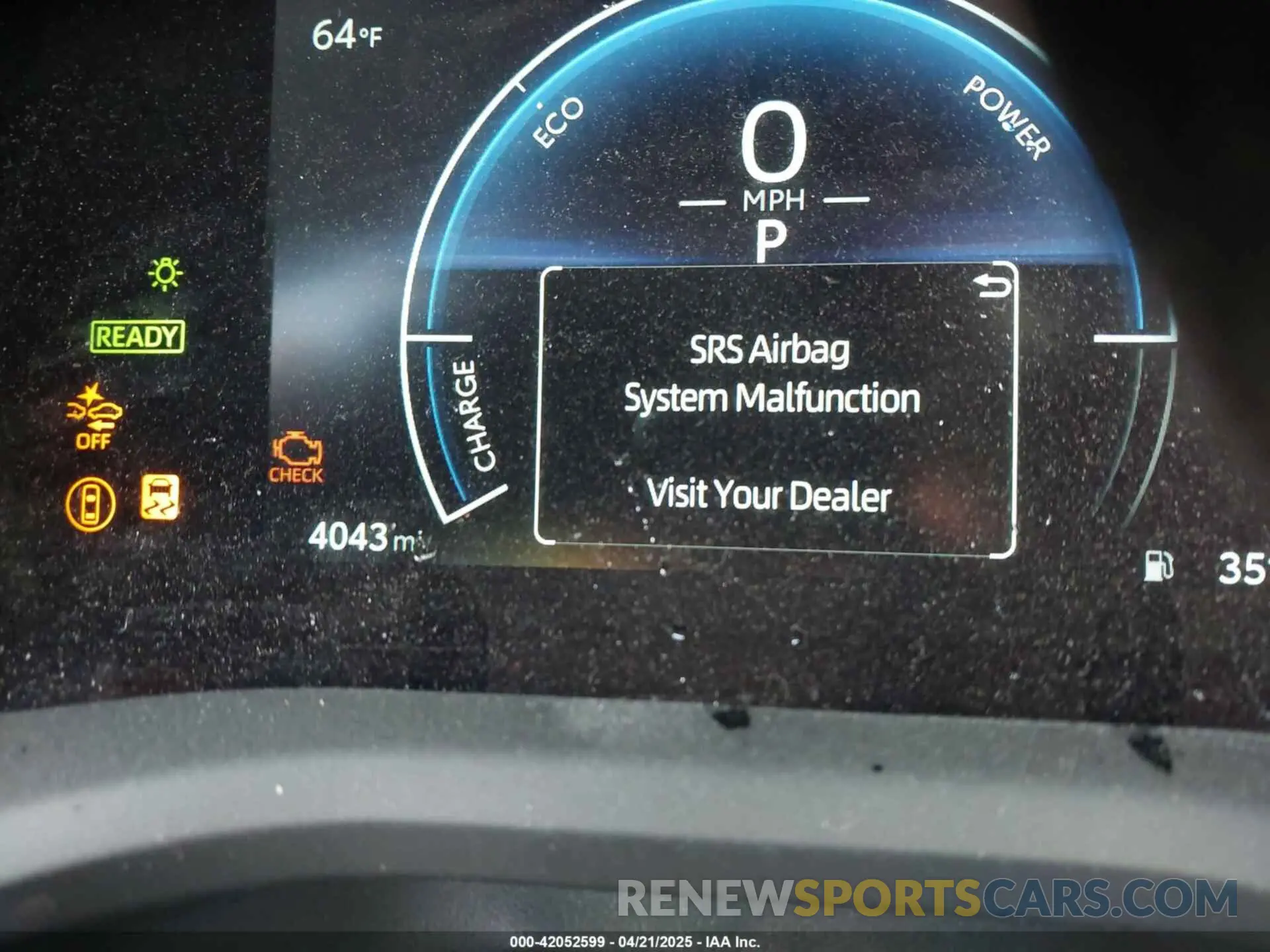 7 fotografías del automóvil dañado 4T1DBADK0SU526035 TOYOTA CAMRY 2025