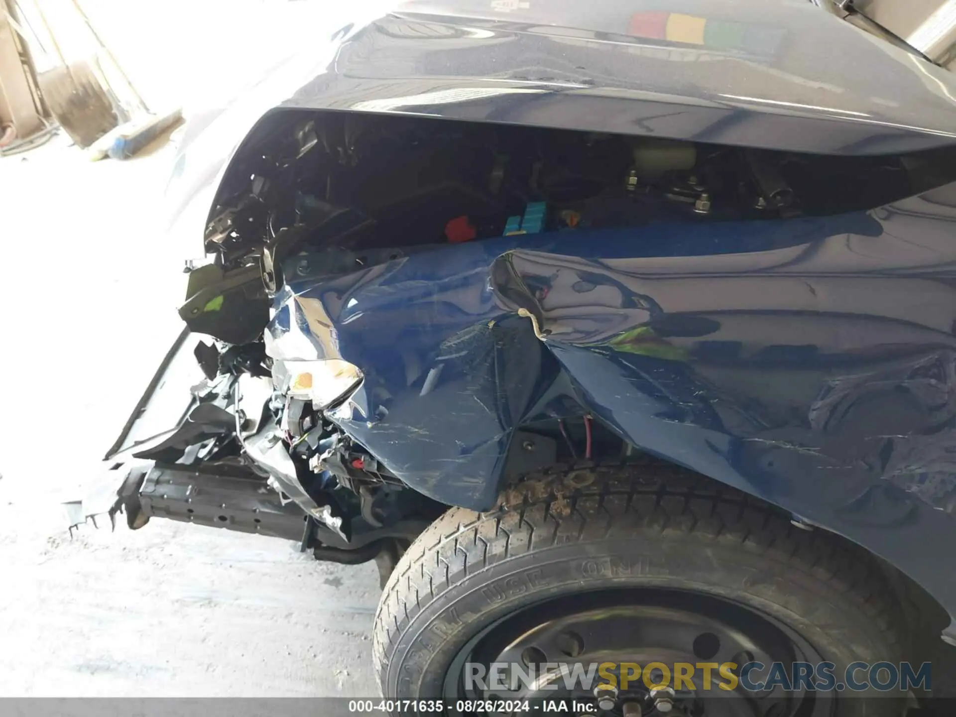 18 fotografías del automóvil dañado 4T1DBADK1SU001338 TOYOTA CAMRY 2025