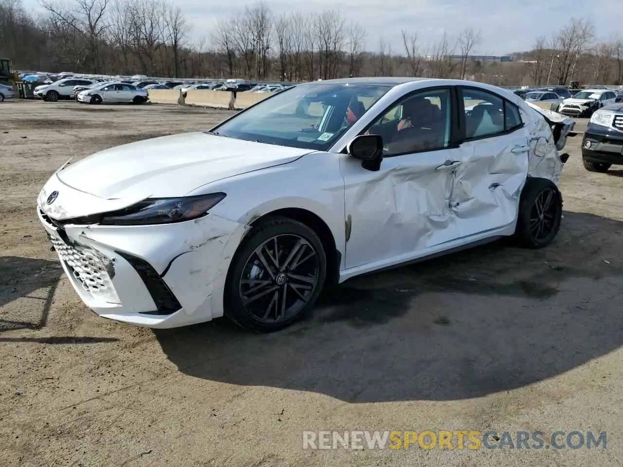 1 fotografías del automóvil dañado 4T1DBADK1SU517408 TOYOTA CAMRY 2025