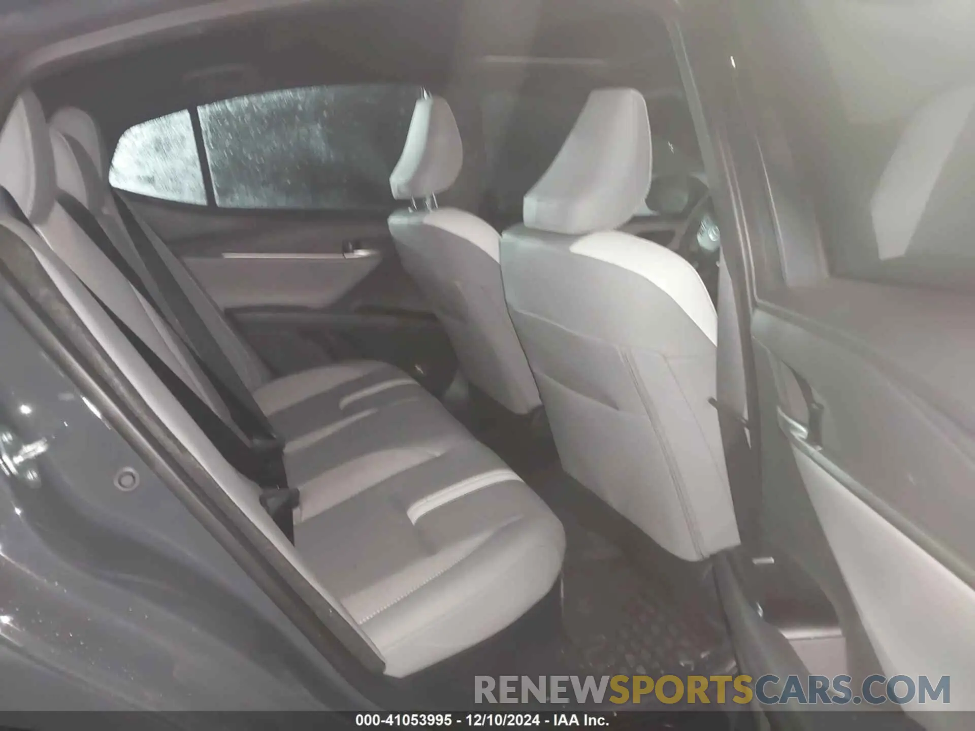 8 fotografías del automóvil dañado 4T1DBADK2SU507812 TOYOTA CAMRY 2025