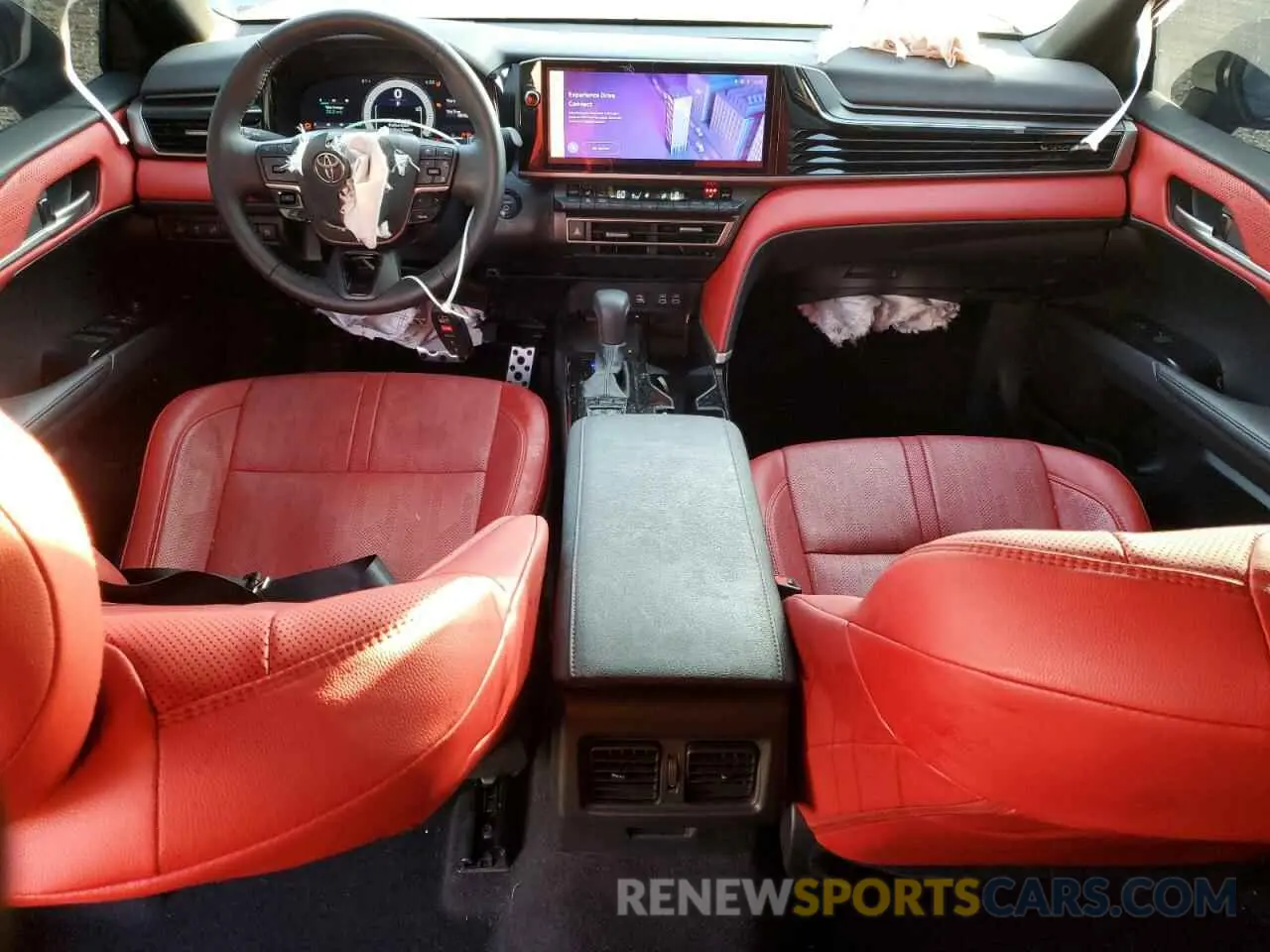 8 fotografías del automóvil dañado 4T1DBADK2SU510631 TOYOTA CAMRY 2025