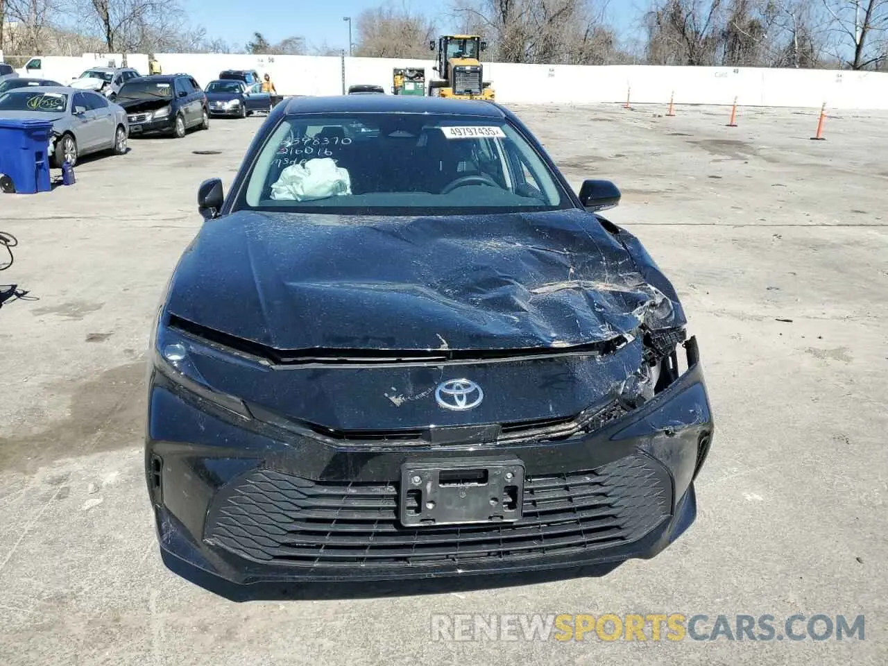 5 fotografías del automóvil dañado 4T1DBADK2SU520558 TOYOTA CAMRY 2025