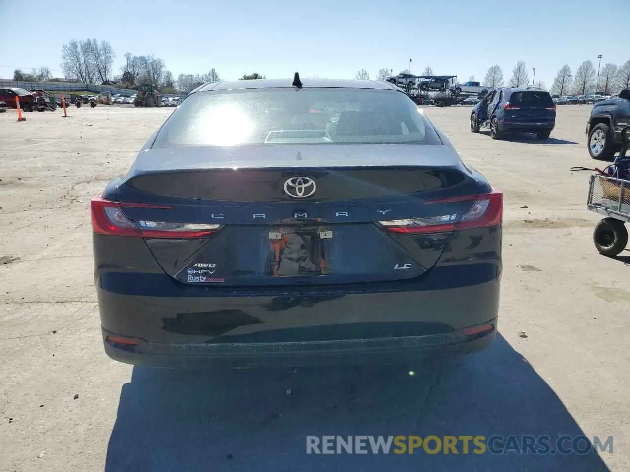 6 fotografías del automóvil dañado 4T1DBADK2SU520558 TOYOTA CAMRY 2025