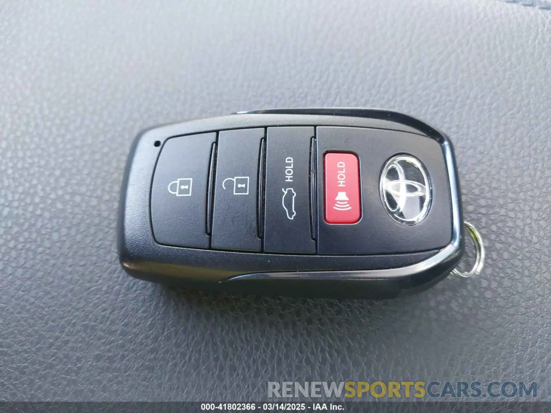 11 fotografías del automóvil dañado 4T1DBADK2SU521774 TOYOTA CAMRY 2025