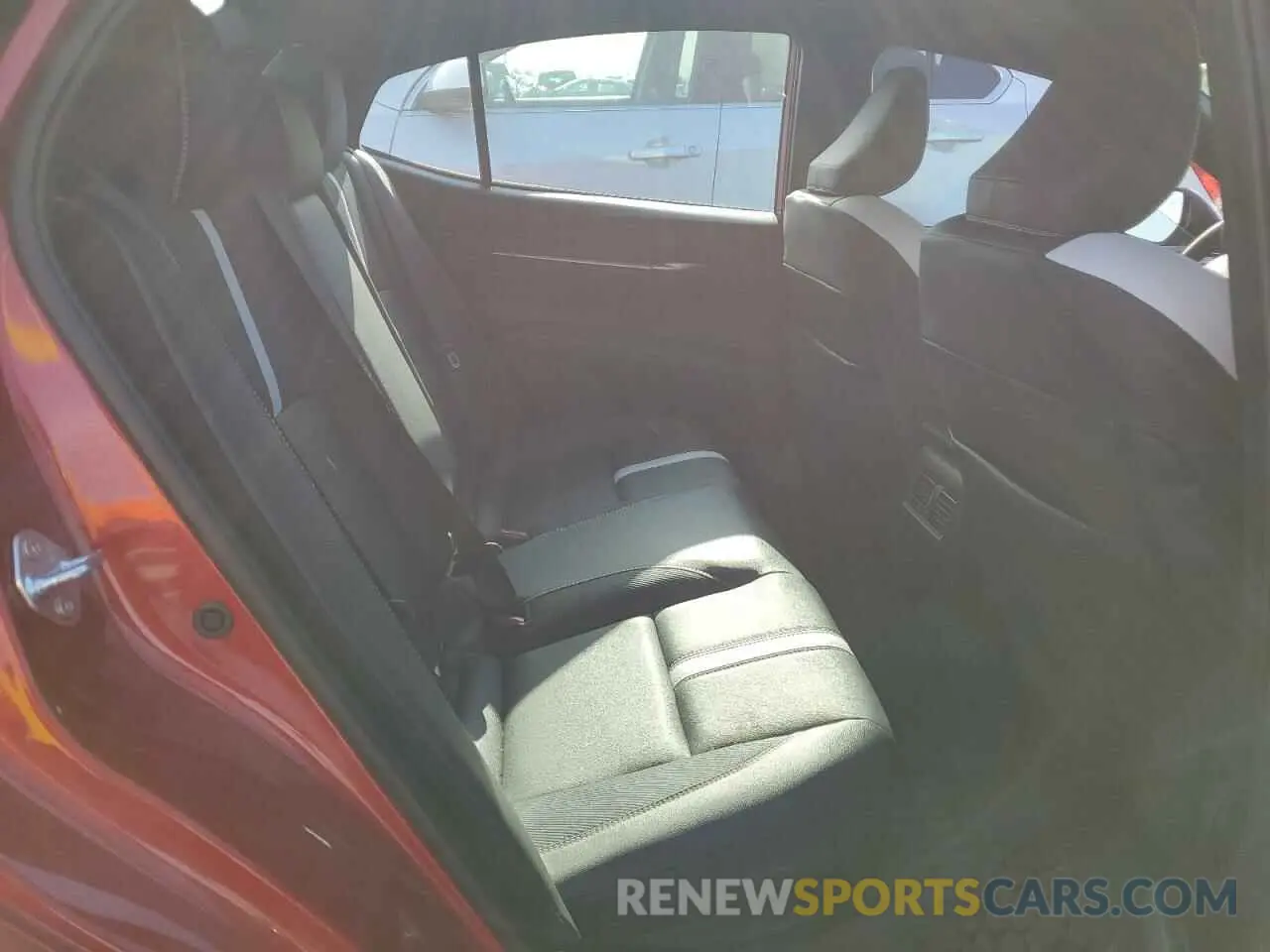 10 fotografías del automóvil dañado 4T1DBADK3SU015225 TOYOTA CAMRY 2025