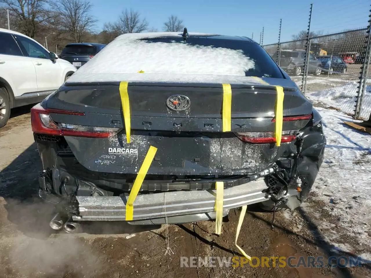 6 fotografías del automóvil dañado 4T1DBADK3SU018044 TOYOTA CAMRY 2025