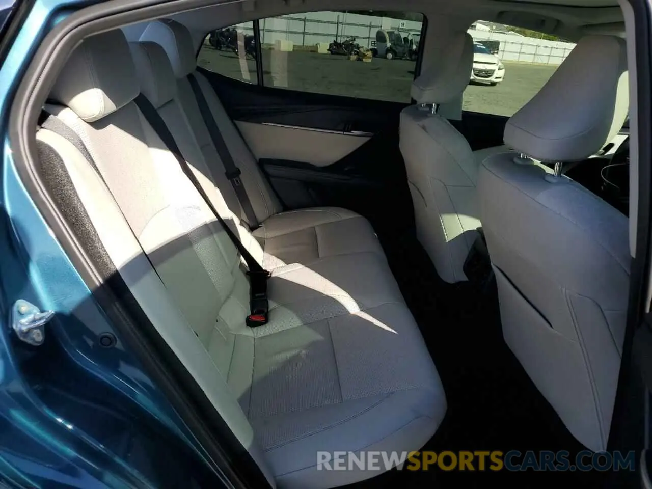11 fotografías del automóvil dañado 4T1DBADK3SU502862 TOYOTA CAMRY 2025
