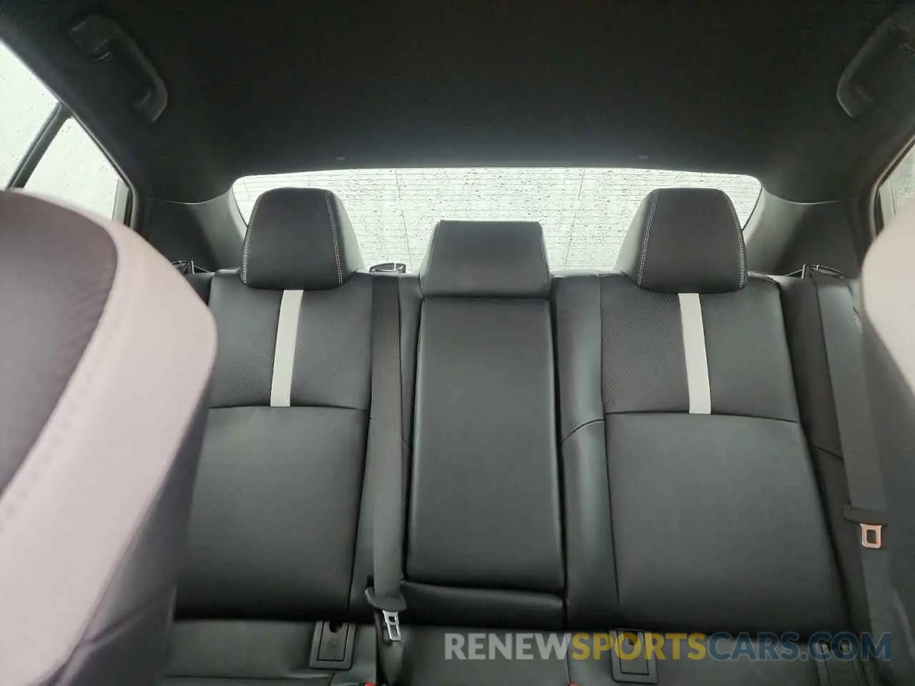 10 fotografías del automóvil dañado 4T1DBADK3SU510802 TOYOTA CAMRY 2025