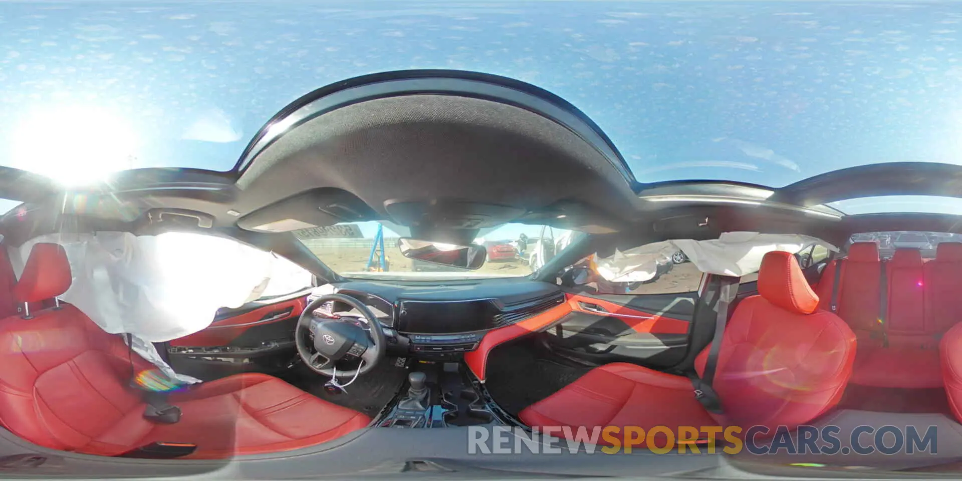 13 fotografías del automóvil dañado 4T1DBADK4SU018778 TOYOTA CAMRY 2025