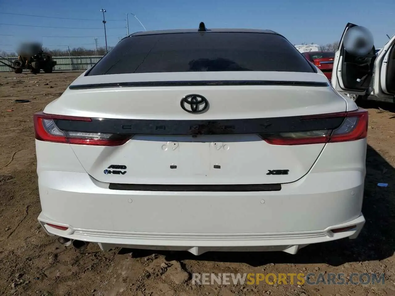 6 fotografías del automóvil dañado 4T1DBADK4SU018778 TOYOTA CAMRY 2025