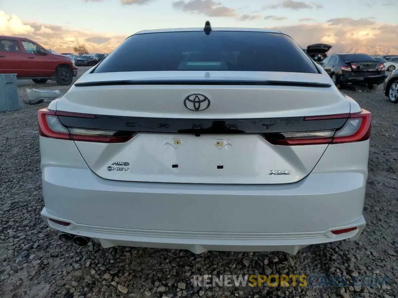 6 fotografías del automóvil dañado 4T1DBADK5SU001312 TOYOTA CAMRY 2025