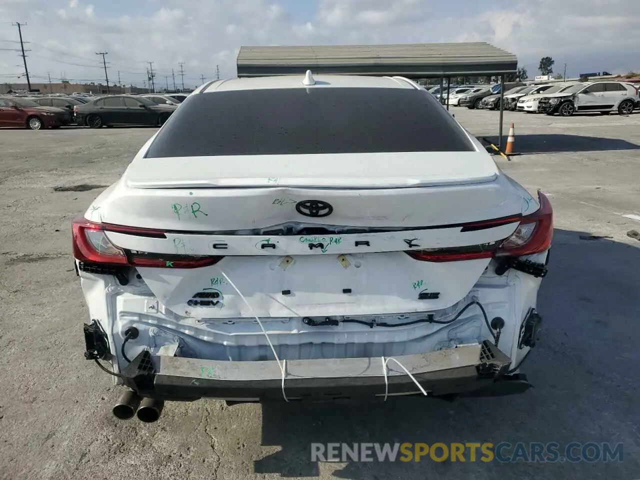 6 fotografías del automóvil dañado 4T1DBADK5SU501020 TOYOTA CAMRY 2025