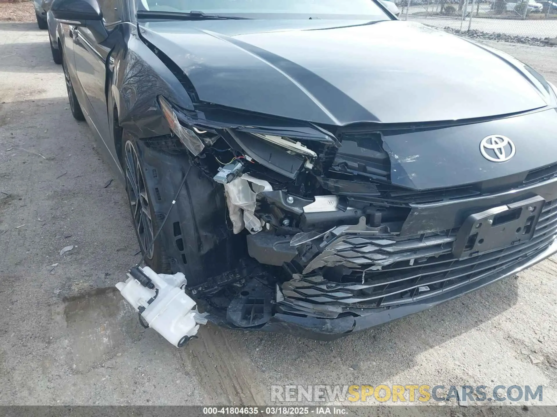6 fotografías del automóvil dañado 4T1DBADK5SU502197 TOYOTA CAMRY 2025