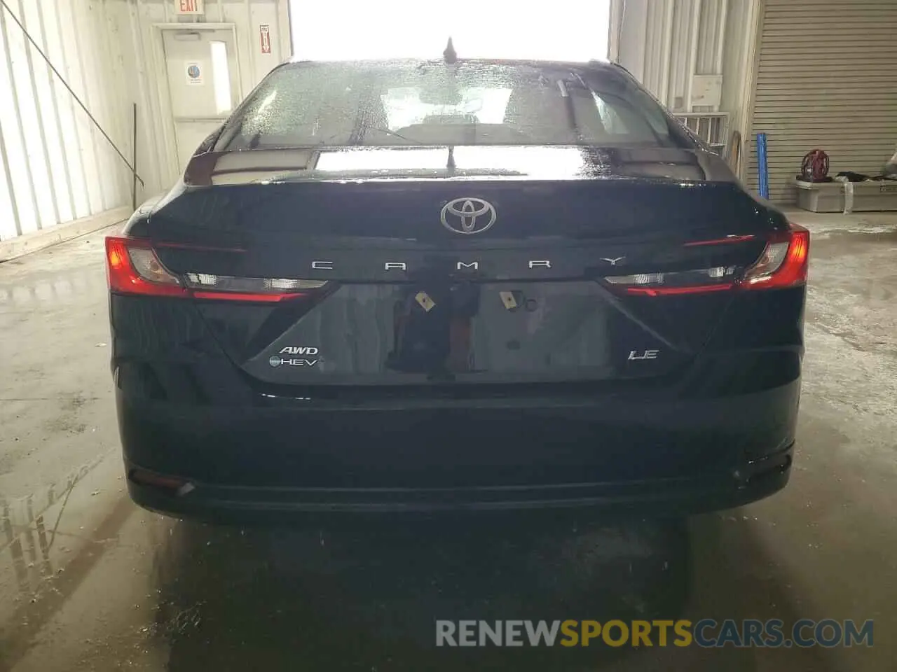 6 fotografías del automóvil dañado 4T1DBADK5SU502796 TOYOTA CAMRY 2025