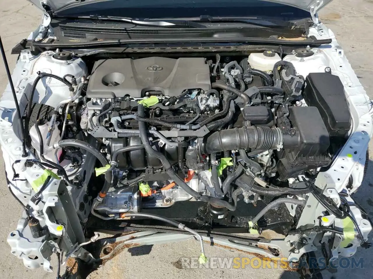11 fotografías del automóvil dañado 4T1DBADK6SU009208 TOYOTA CAMRY 2025