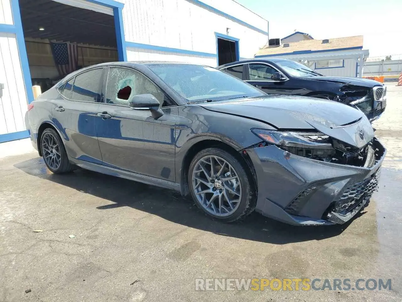 4 fotografías del automóvil dañado 4T1DBADK8SU505451 TOYOTA CAMRY 2025