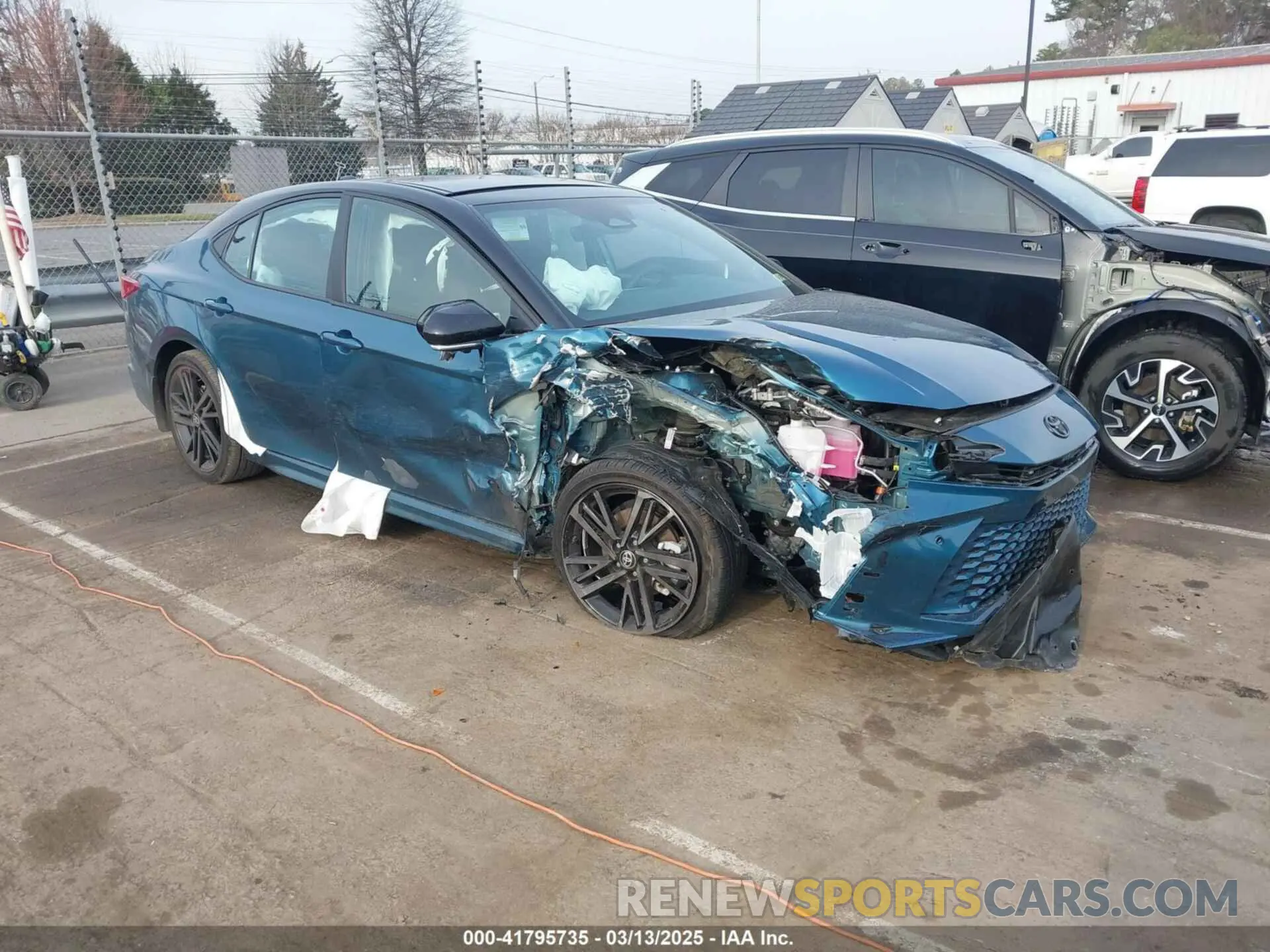 1 fotografías del automóvil dañado 4T1DBADK9SU005931 TOYOTA CAMRY 2025