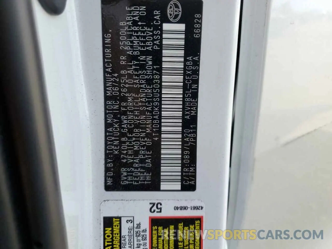 12 fotografías del automóvil dañado 4T1DBADK9SU503871 TOYOTA CAMRY 2025