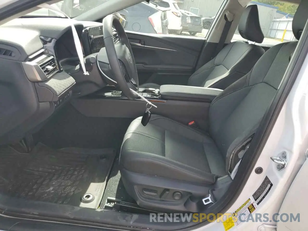 7 fotografías del automóvil dañado 4T1DBADK9SU503871 TOYOTA CAMRY 2025