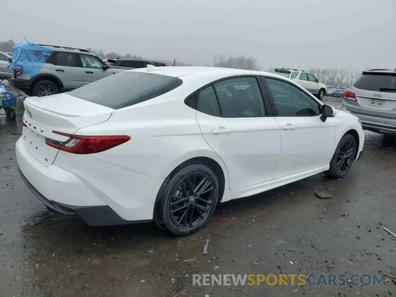 3 fotografías del automóvil dañado 4T1DBADK9SU513543 TOYOTA CAMRY 2025