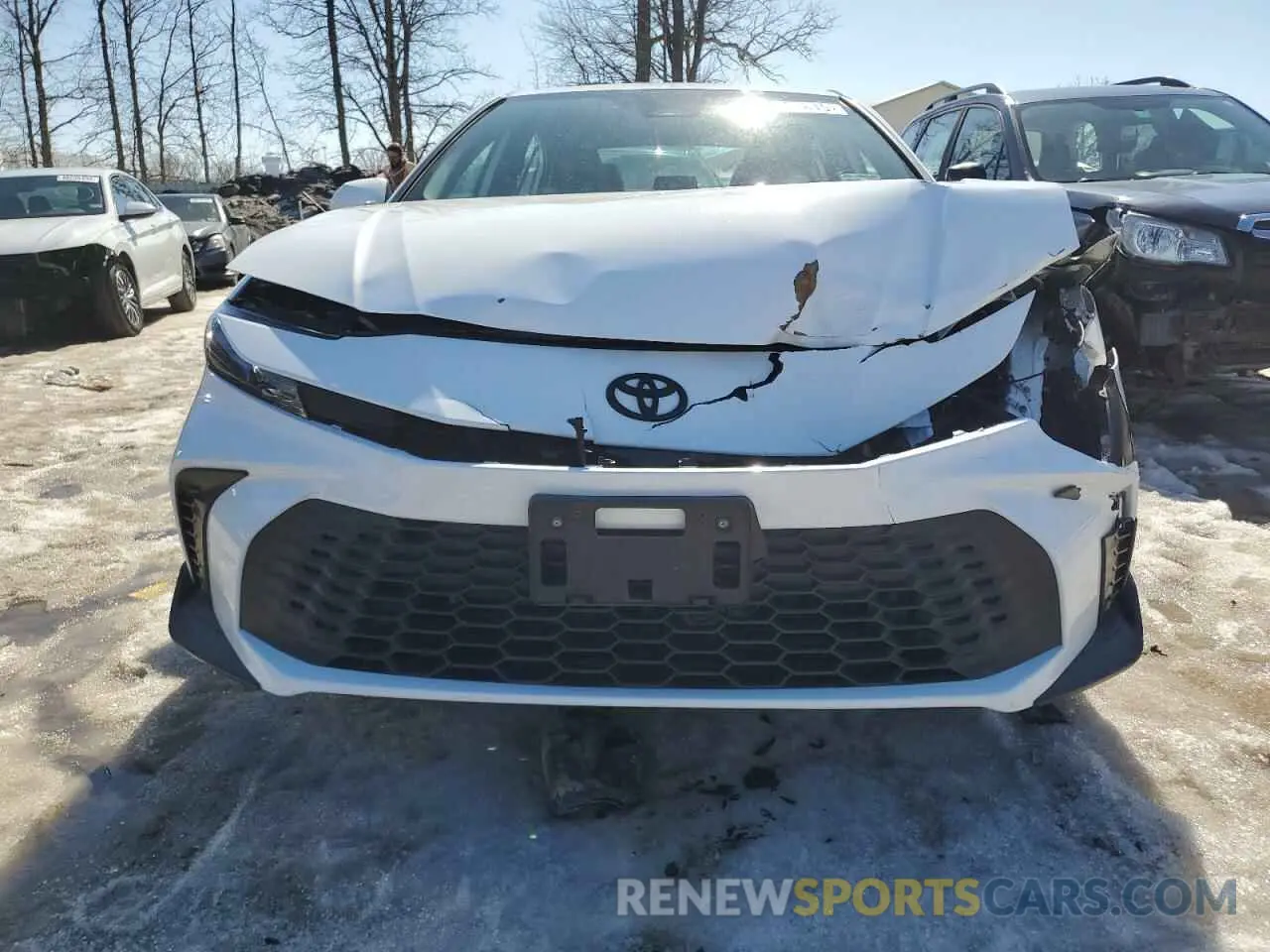 5 fotografías del automóvil dañado 4T1DBADK9SU515101 TOYOTA CAMRY 2025