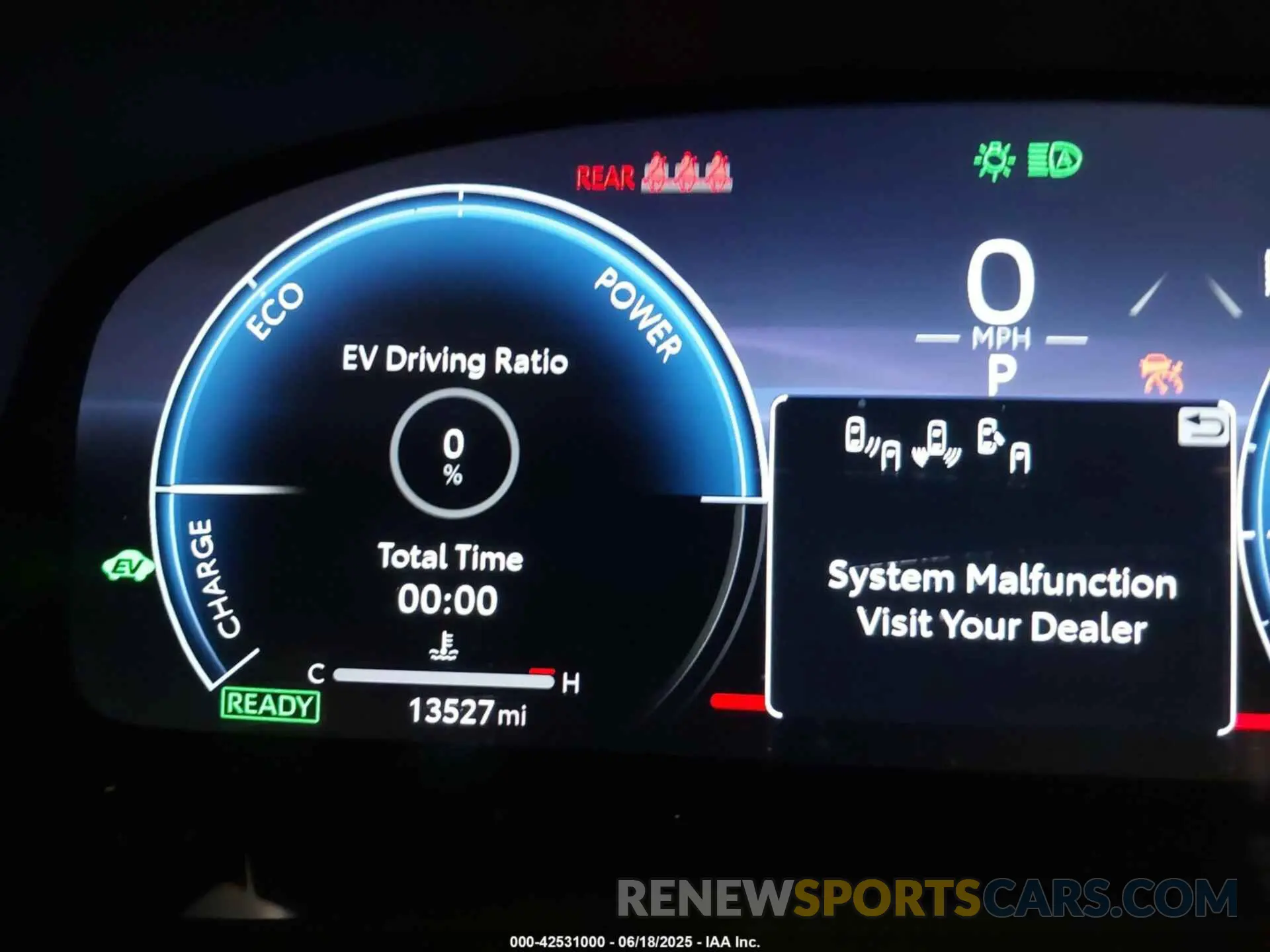 15 fotografías del automóvil dañado 4T1DBADKXSU503166 TOYOTA CAMRY 2025