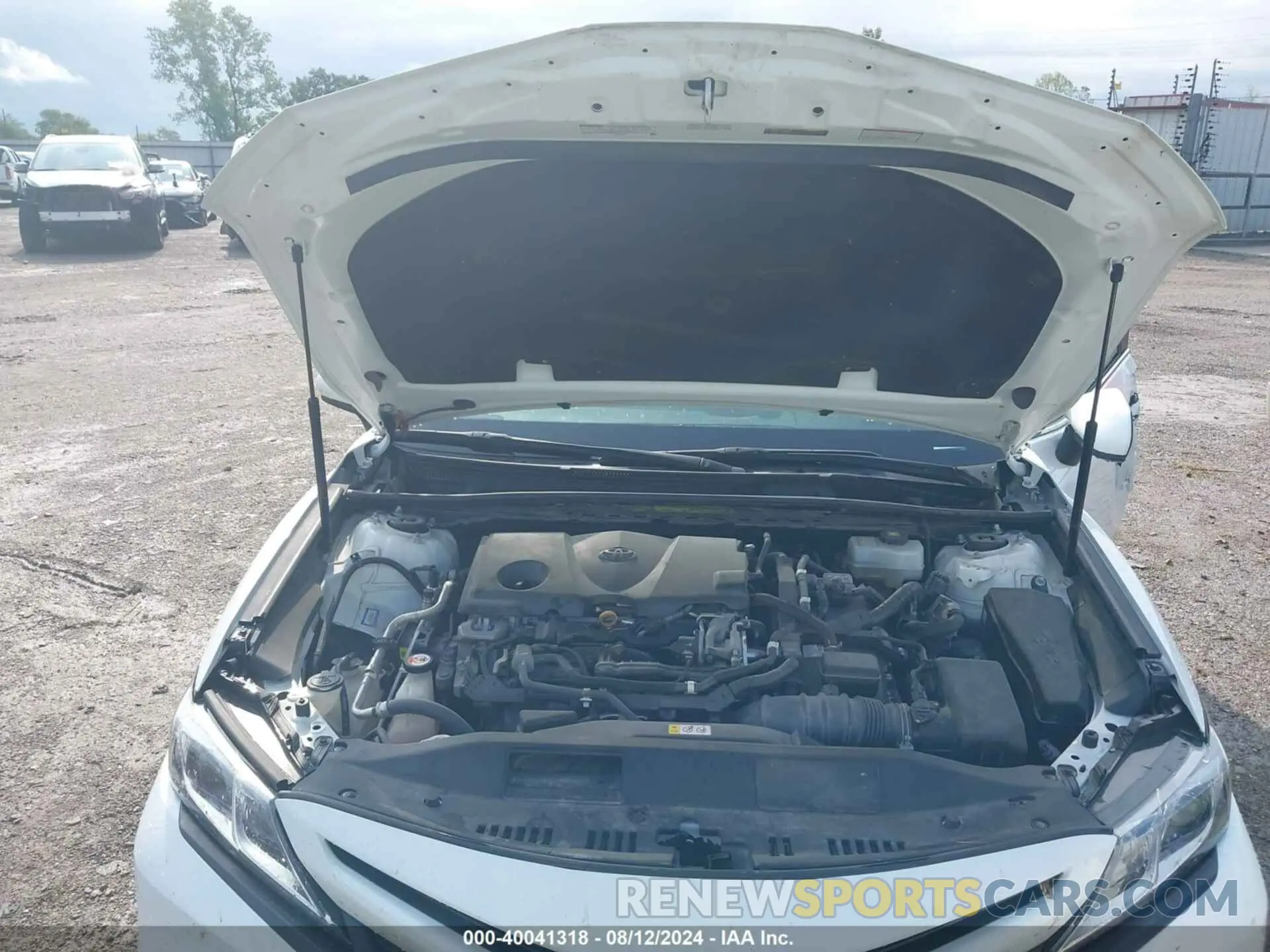 10 fotografías del automóvil dañado 4T1B21HK4KU521227 TOYOTA CAMRY HYBRID 2019