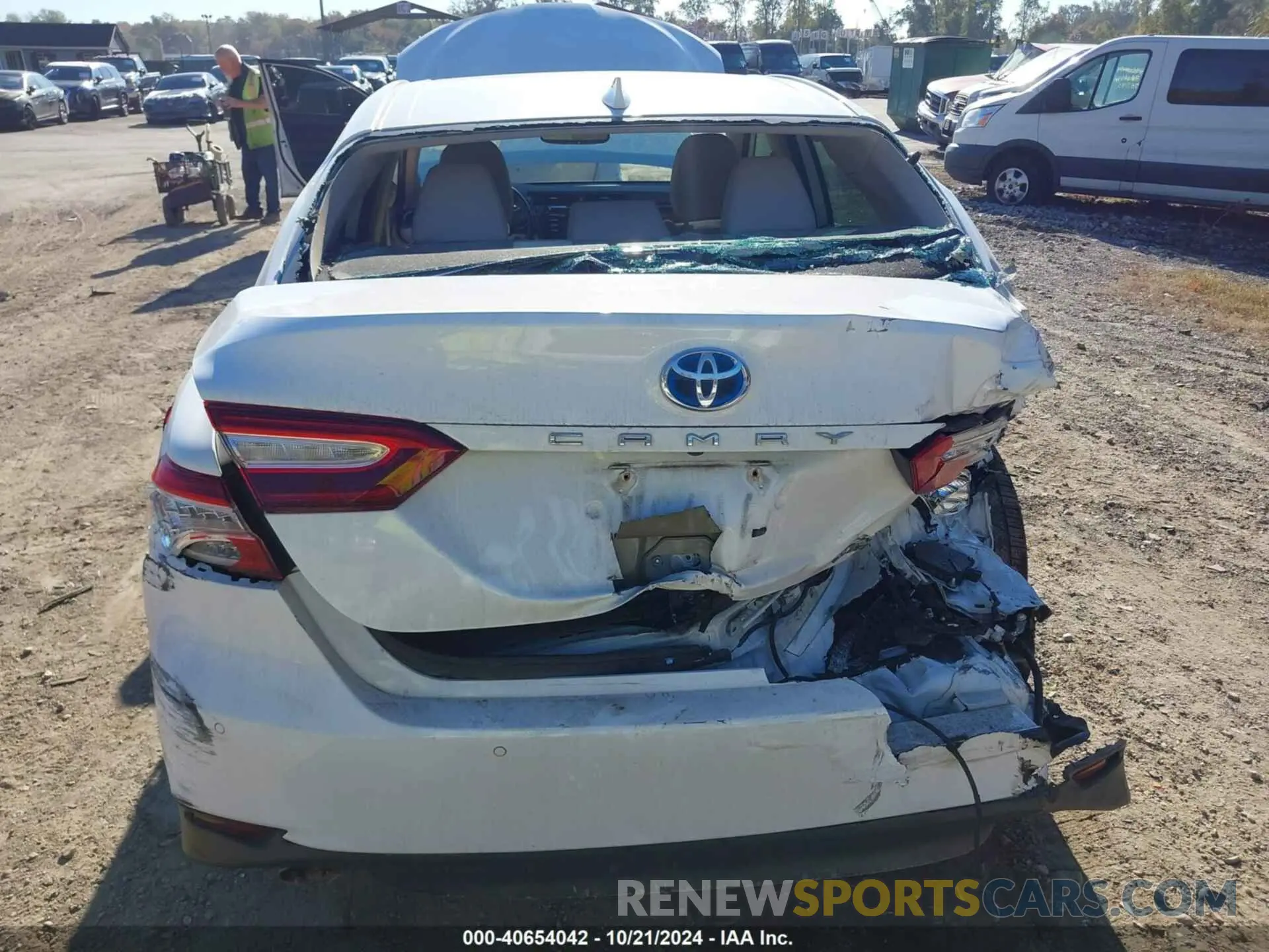 6 fotografías del automóvil dañado 4T1B21HK8KU511025 TOYOTA CAMRY HYBRID 2019