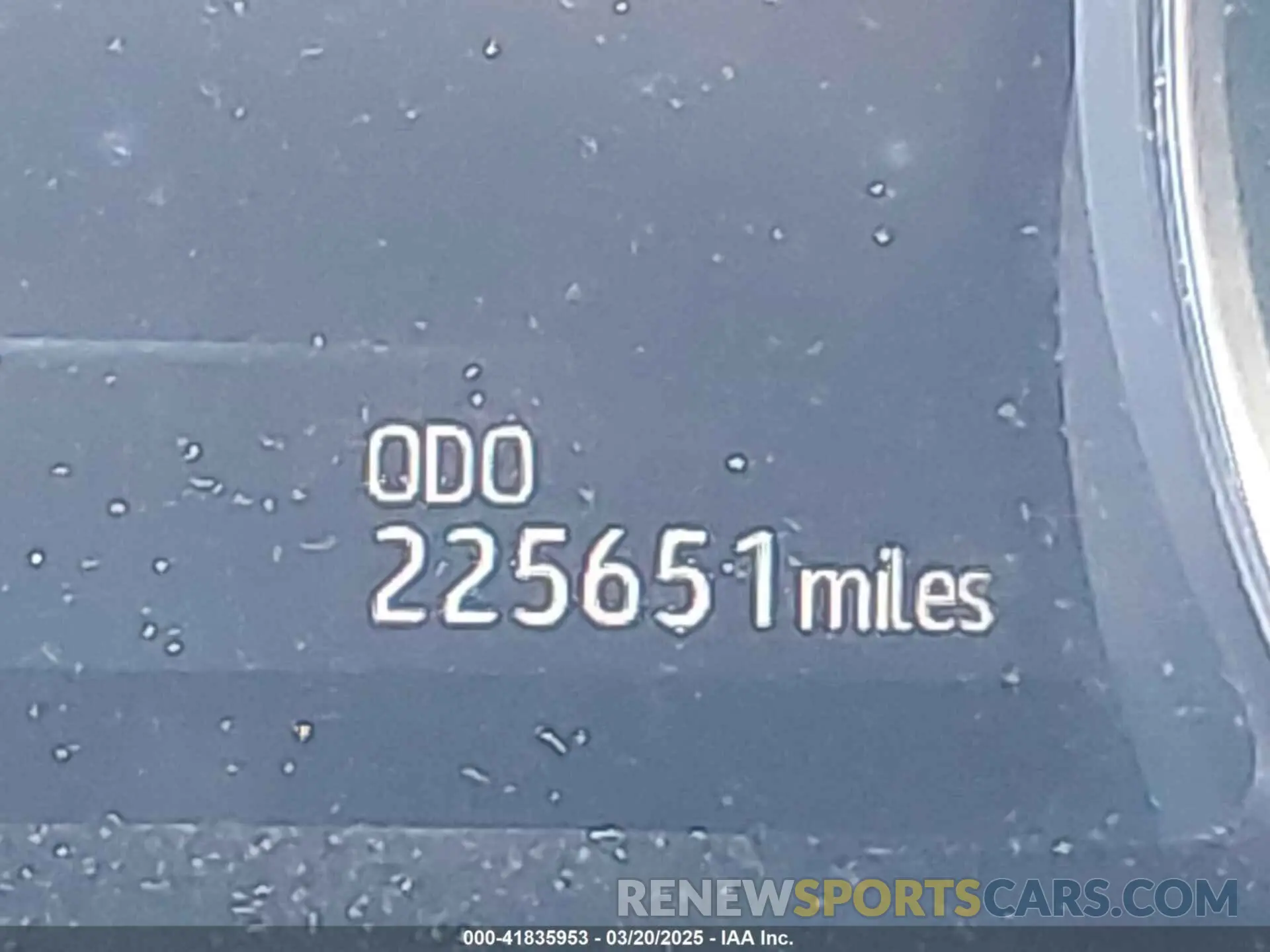 15 fotografías del automóvil dañado 4T1B21HK9KU011245 TOYOTA CAMRY HYBRID 2019