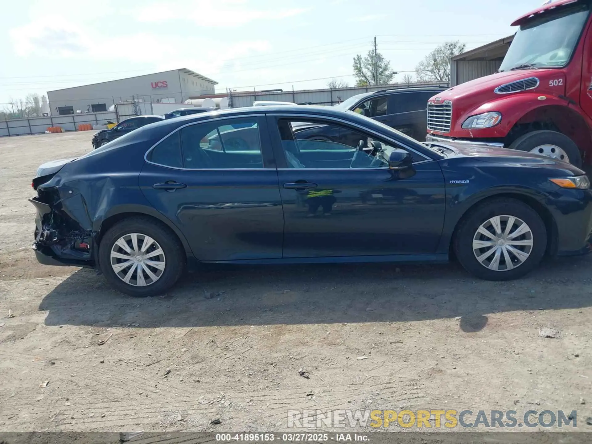 13 fotografías del automóvil dañado 4T1B31HK1KU512739 TOYOTA CAMRY HYBRID 2019